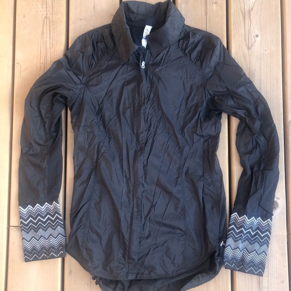 Lululemon Athletica Black zip up Shell